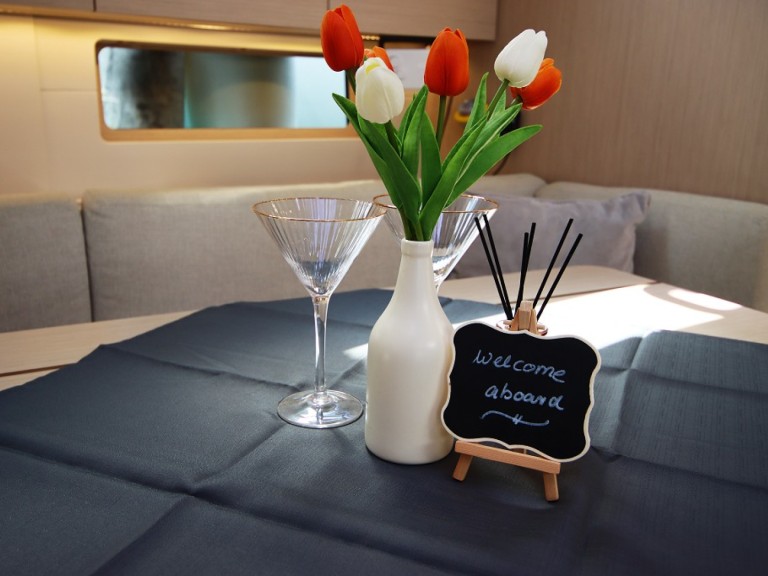 Sailboat for rent Rogoznica at the best price