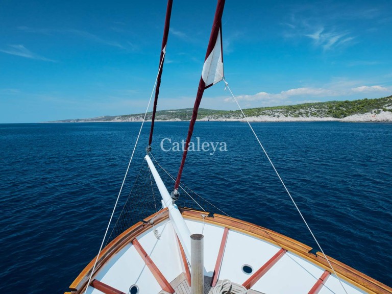 Sailboat rental with or without captain Custom Made Sumpetar
