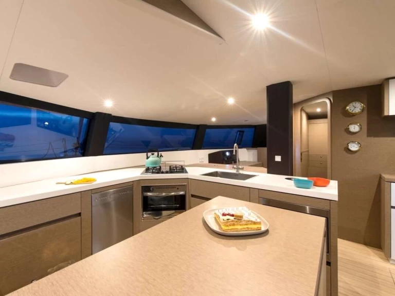 Boat rental Neel L'OCTANT in French Riviera on Samboat