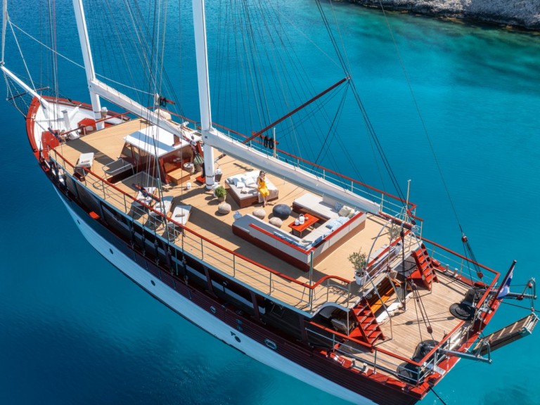 Bareboat Rental Sailboat Custom Made with a boat licence