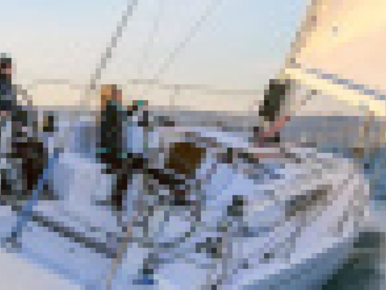 Rent a Bénéteau First 36 Arzon