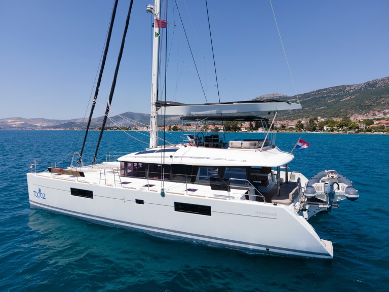 Bareboat Rental Catamaran Lagoon with a boat licence