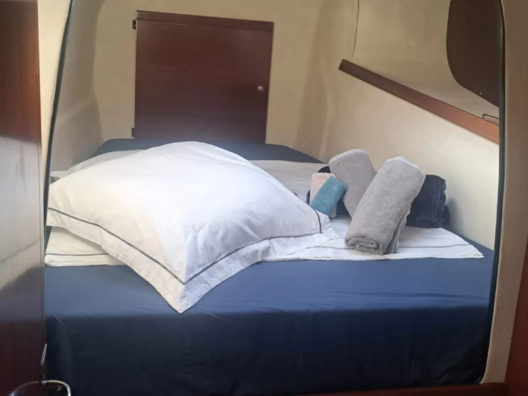 Fountaine Pajot Athena 38 in Mooréa Island on SamBoat