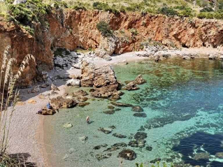 Rent a bluline cantiere tancredi bluline Castellammare del Golfo