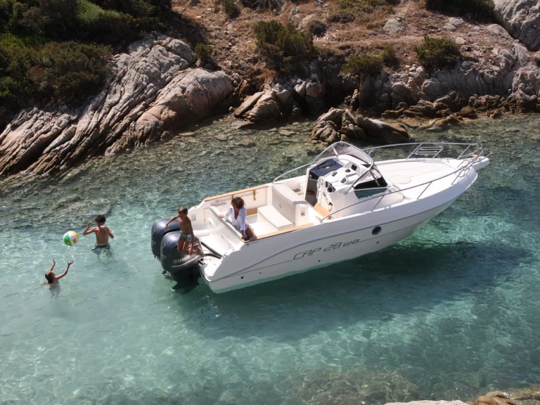 Capelli Cap 28 WA in Latchi on SamBoat