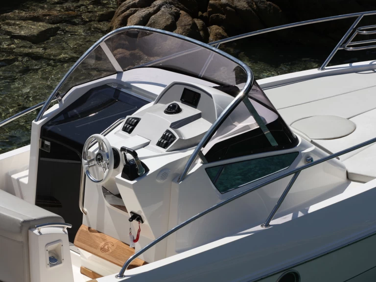 Rent a Capelli Cap 28 WA Latchi