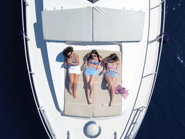 River Craft 45 Fly  in Castellammare del Golfo on SamBoat