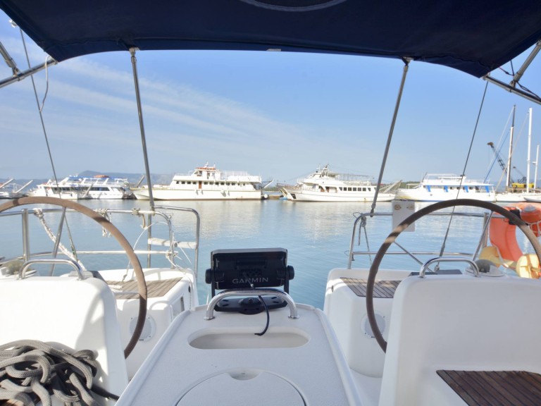 Bénéteau Beneteau Cyclades 39.3 Refited 2022  charter bareboat or captained in  Corfu
