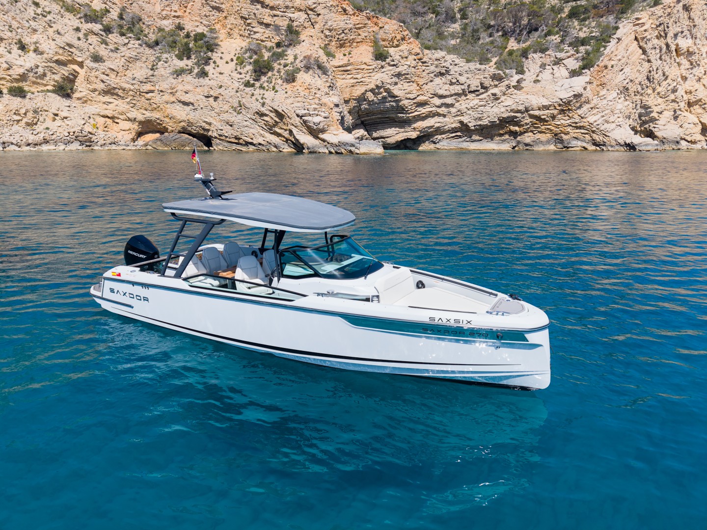Rent a Motorboat Saxdor 270 in Santa Eularia des Riu (Saxdor 27