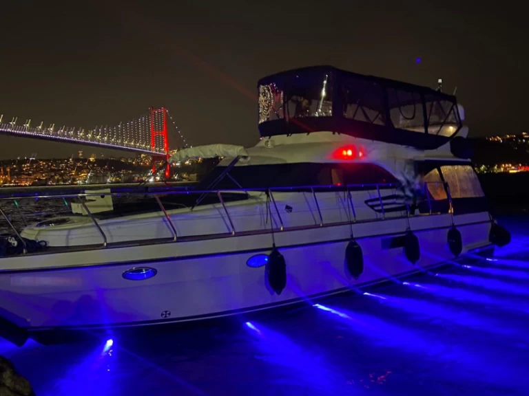 Luxury Yacht rental in Beşiktaş - Vip costom made