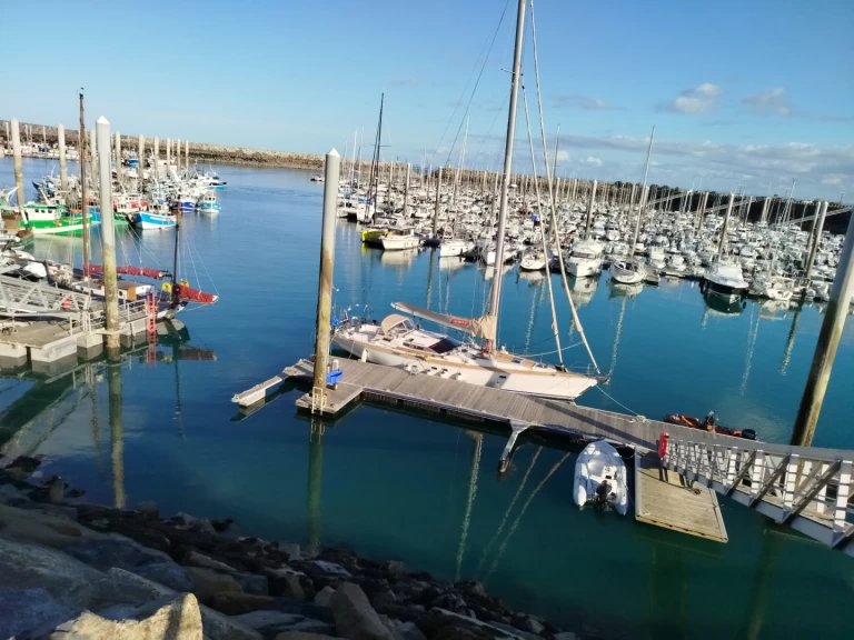 Bareboat Rental Sailboat Kirie with a boat licence