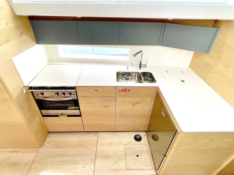 Boat rental Elan Impression 45 in Pirovac on Samboat