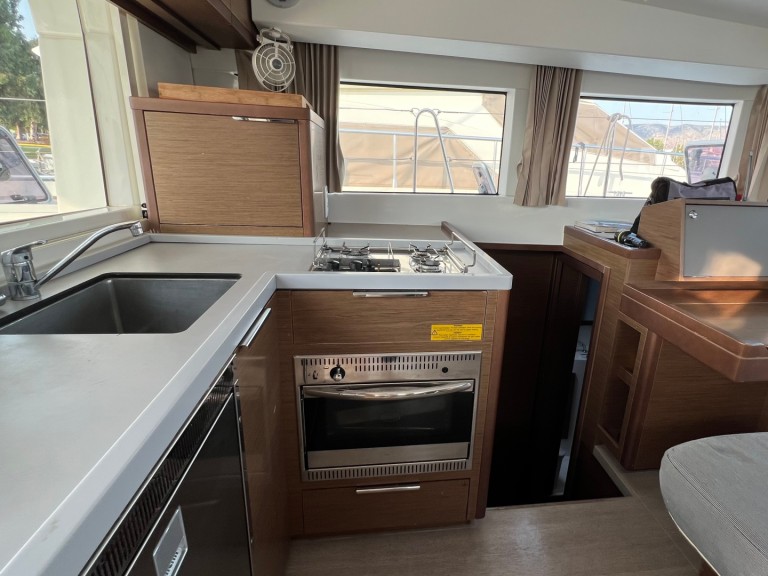 Catamaran for rent Alimos at the best price