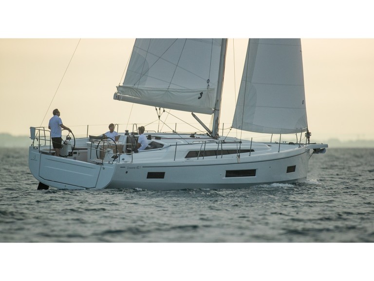 Sailboat for rent Olbia at the best price