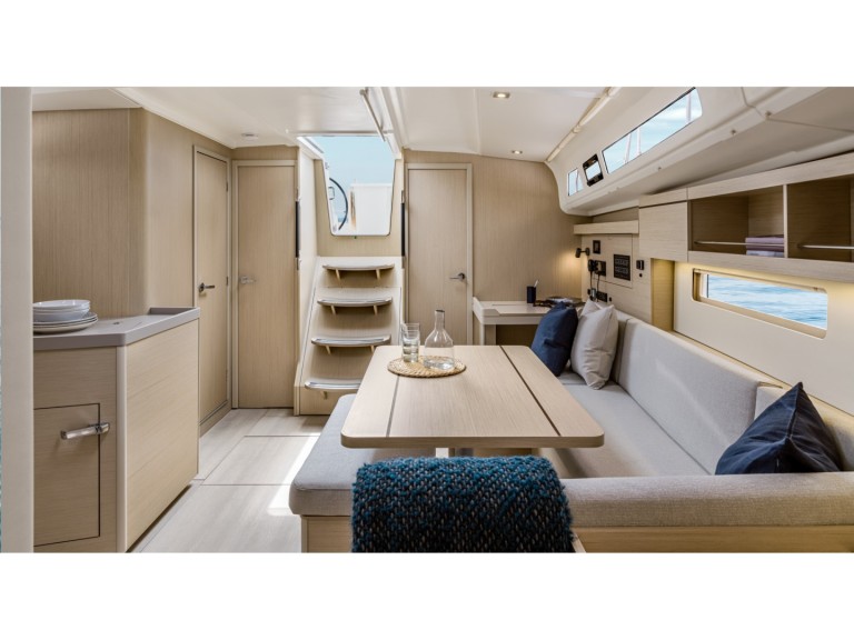 Bénéteau Oceanis 40.1 charter bareboat or captained in  Olbia