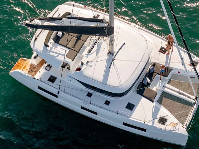 Luxury Yacht rental with or without captain Lagoon Porto Cheli