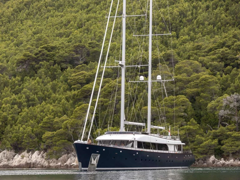 Rayburn Custom Yachts Nocturno in Croatia on SamBoat