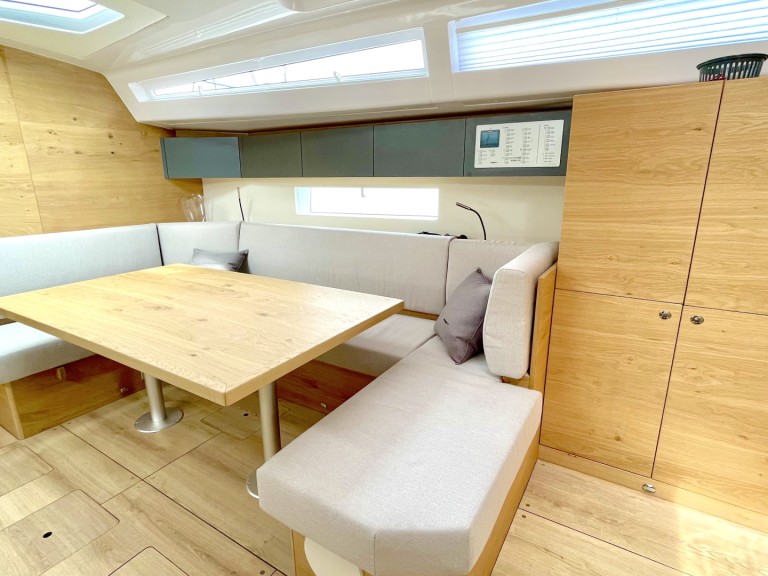 Sailboat rental in Pirovac - Elan Impression 45