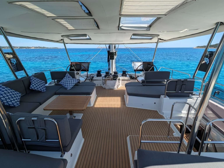Yacht charter Caribbean cheap INSPIRANTE