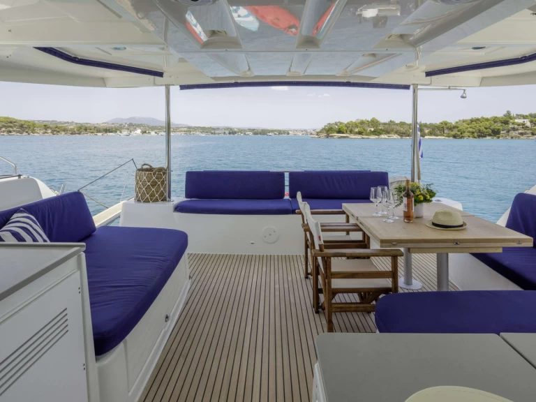 Lagoon ZANGA  in Porto Cheli on SamBoat