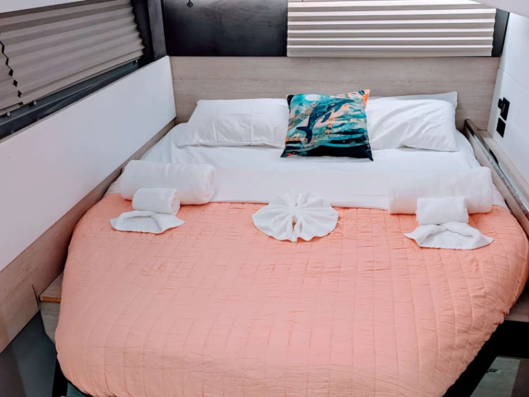 Rent a Leopard SEA DANCER British Virgin Islands (BVI)