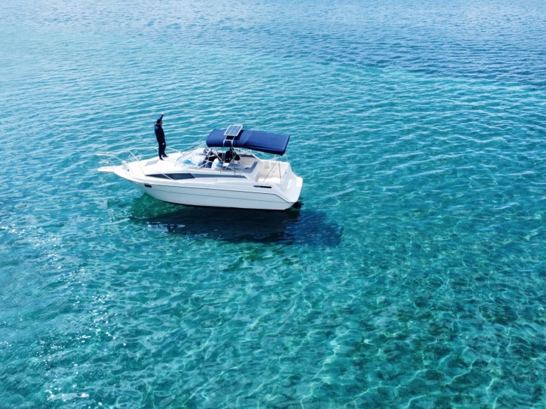 Luxury Yacht for rent Ohrid at the best price