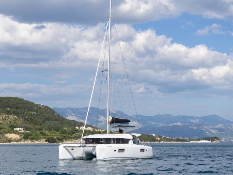 Bareboat Rental Catamaran Lagoon with a boat licence