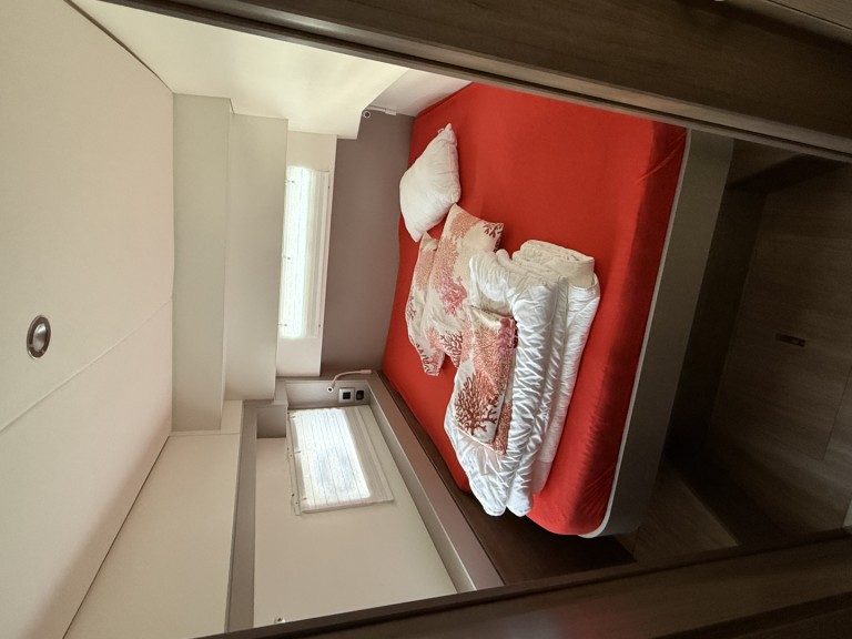 Catamaran for rent Pula at the best price