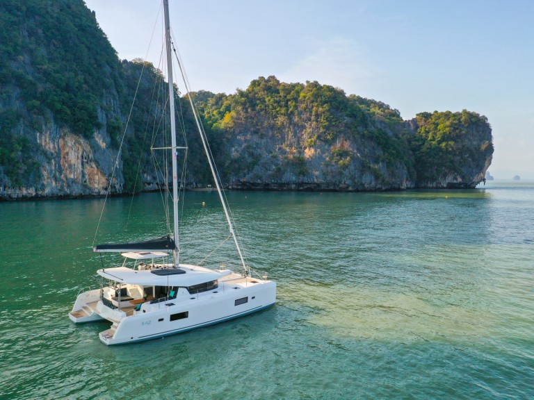 Yacht charter Split cheap Lagoon 42 Millenium