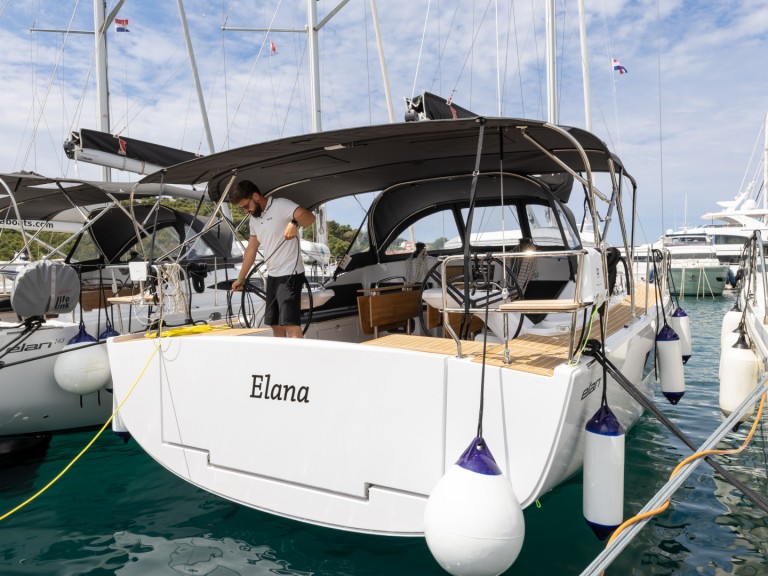 Bareboat Rental Sailboat Elan with a boat licence
