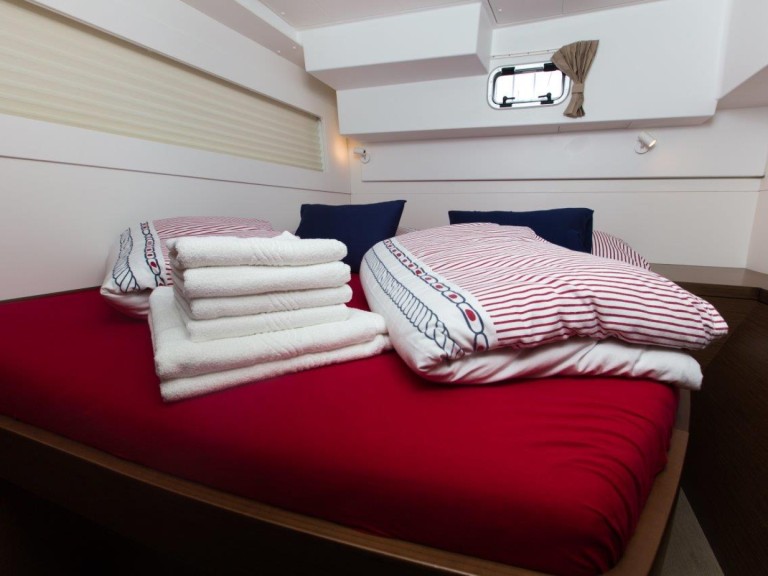 Bareboat Rental Catamaran Lagoon with a boat licence