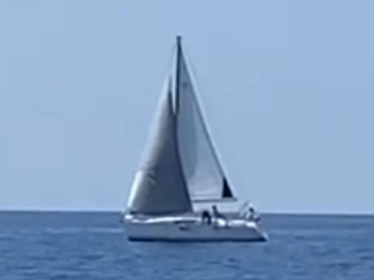 Sailboat for rent Finale Ligure at the best price