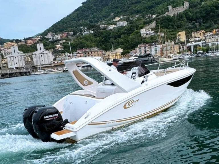 Motorboat for rent Sorrento at the best price