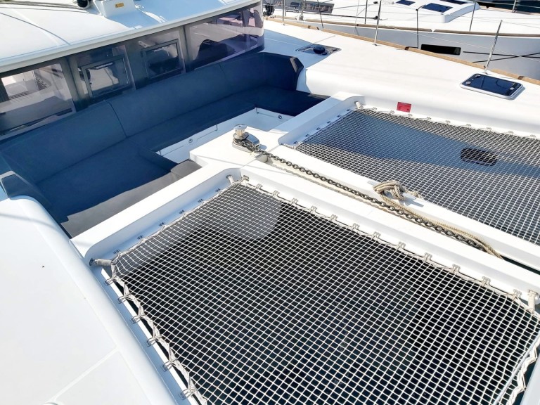 Bareboat Rental Catamaran Lagoon with a boat licence