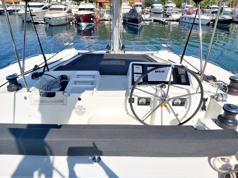 Catamaran for rent Primošten at the best price