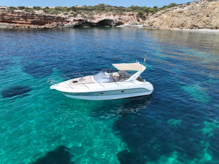 Bareboat Rental Motorboat Jeanneau with a boat licence
