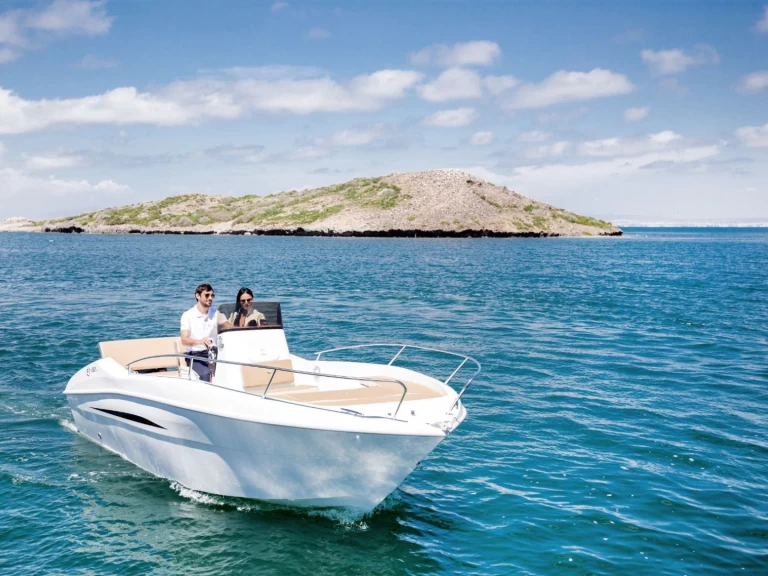 Motorboat rental with or without captain Astilux Valencia