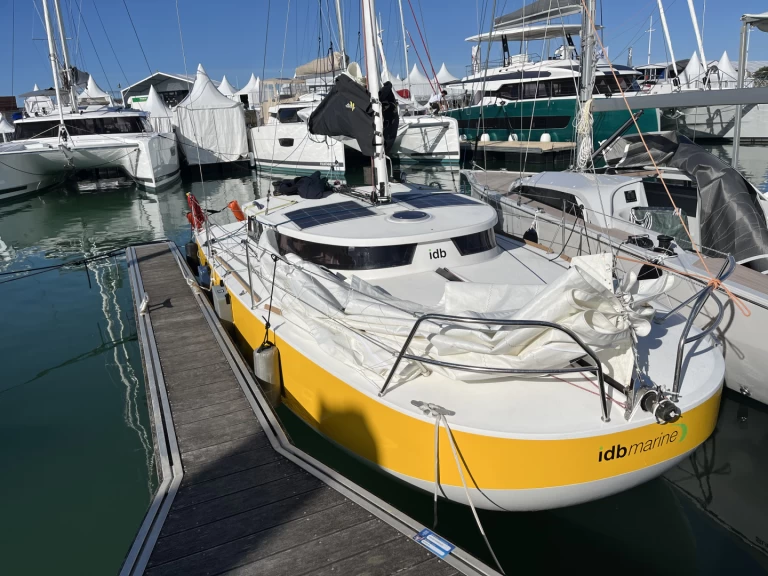 Sailboat for rent La Trinité-sur-Mer at the best price