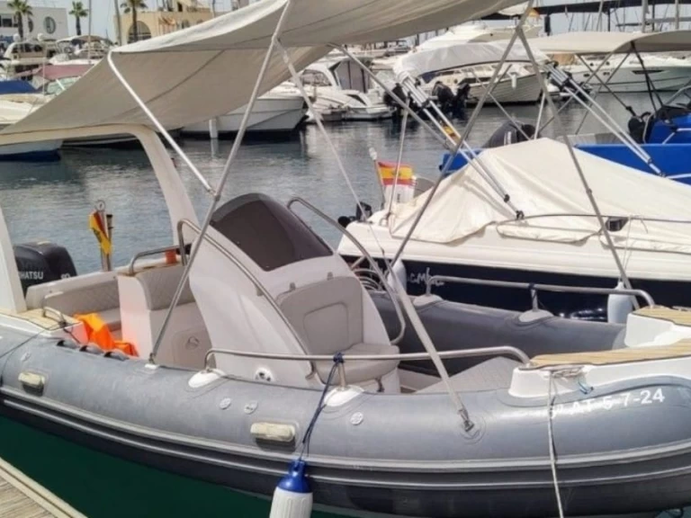 Rent a Aliboat Rib580 Port of Alicante
