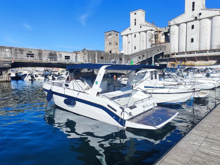 Motorboat rental with or without captain Mano Marine Castellammare di Stabia