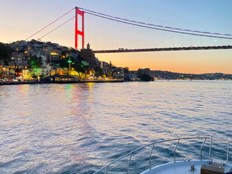 Luxury Yacht rental with or without captain costom made Beşiktaş