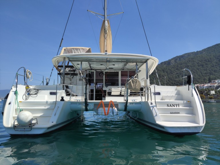 Rent a Lagoon Lagoon 400 Fethiye