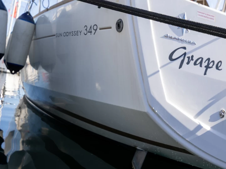 Rent a Jeanneau Sun Odyssey 349 Biograd na Moru