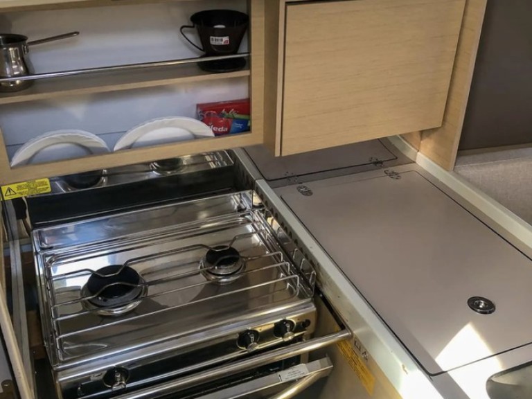 Rent a Bénéteau Oceanis 30.1 Izola