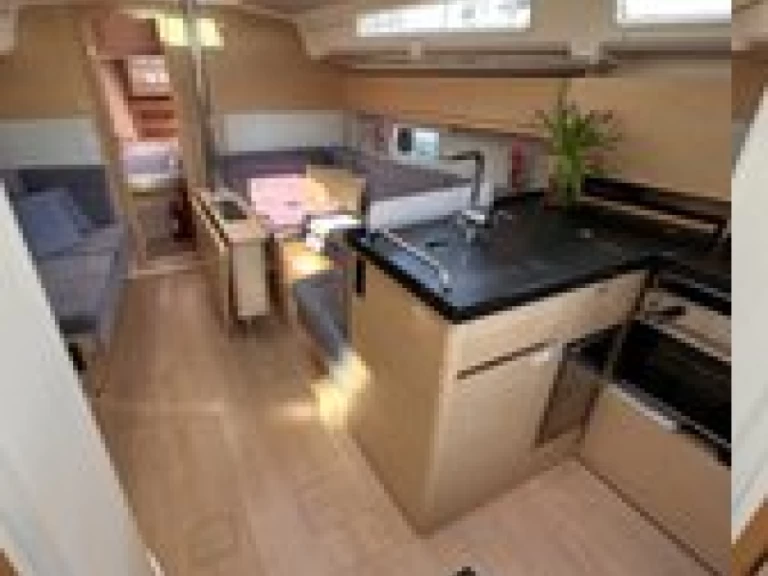 Sailboat rental with or without captain Hanse Seget Donji