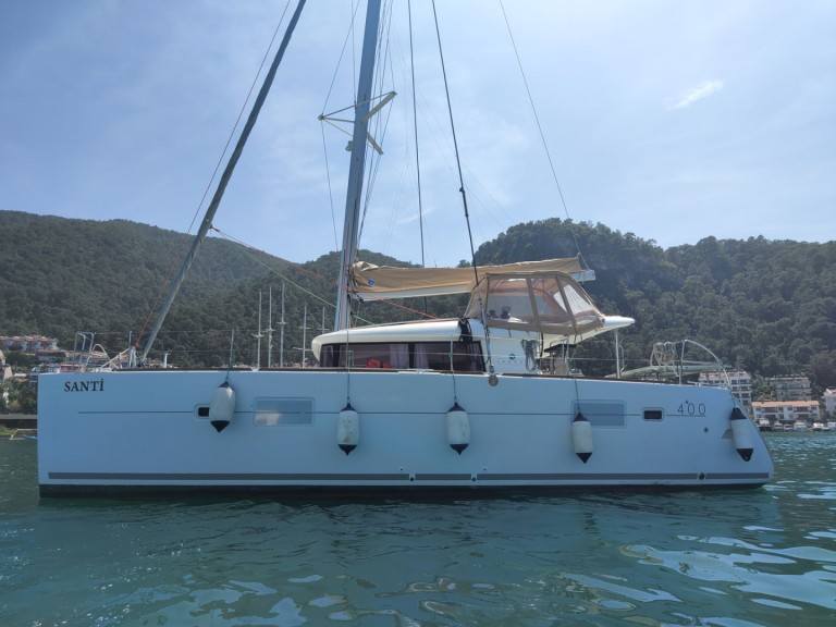 Catamaran rental with or without captain Lagoon Fethiye