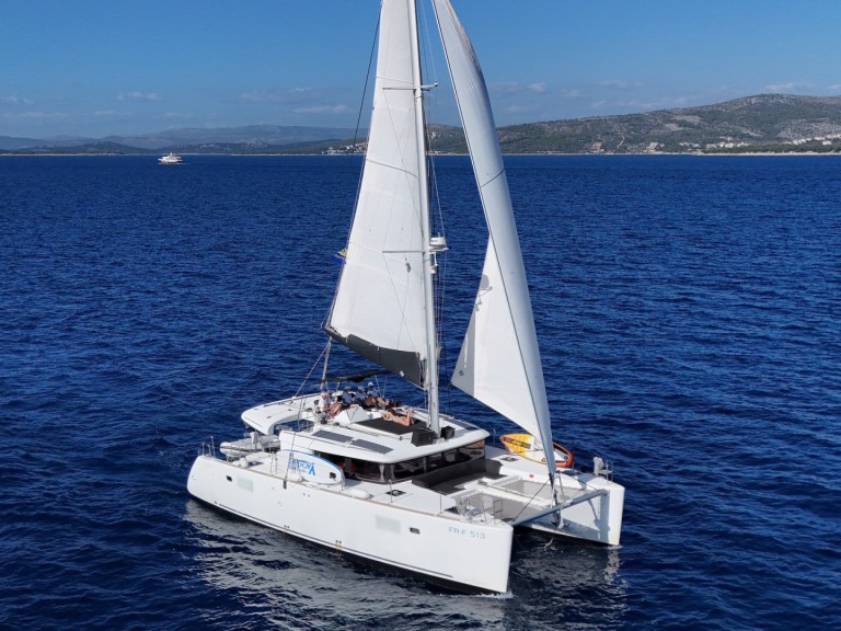 Lagoon Lagoon 450 F in Šibenik on SamBoat