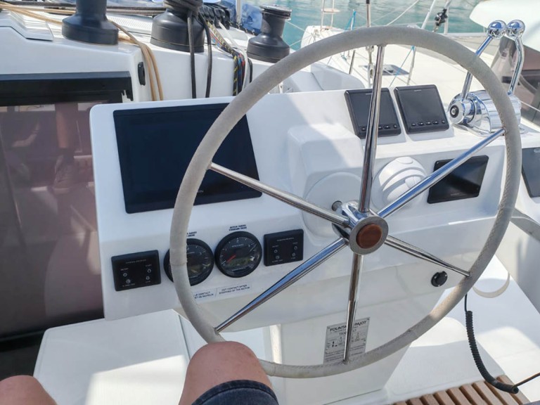 Yacht charter Seget Donji cheap Tanna 47