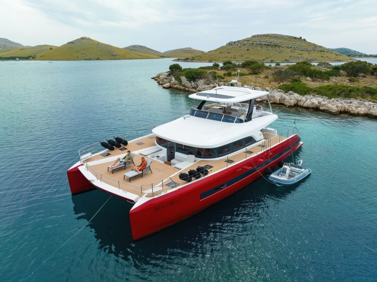 Boat rental Lagoon Lagoon Sixty 7 in Split on Samboat