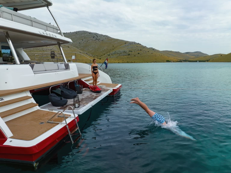 Rent a Lagoon Lagoon Sixty 7 Split